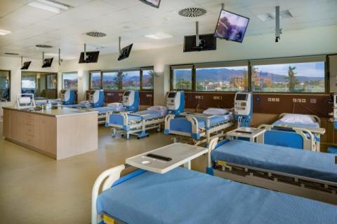 Data-Driven Dialysis in Dubai: How Clinicea Transforms Compliance, Efficiency, and Growth for Clinics